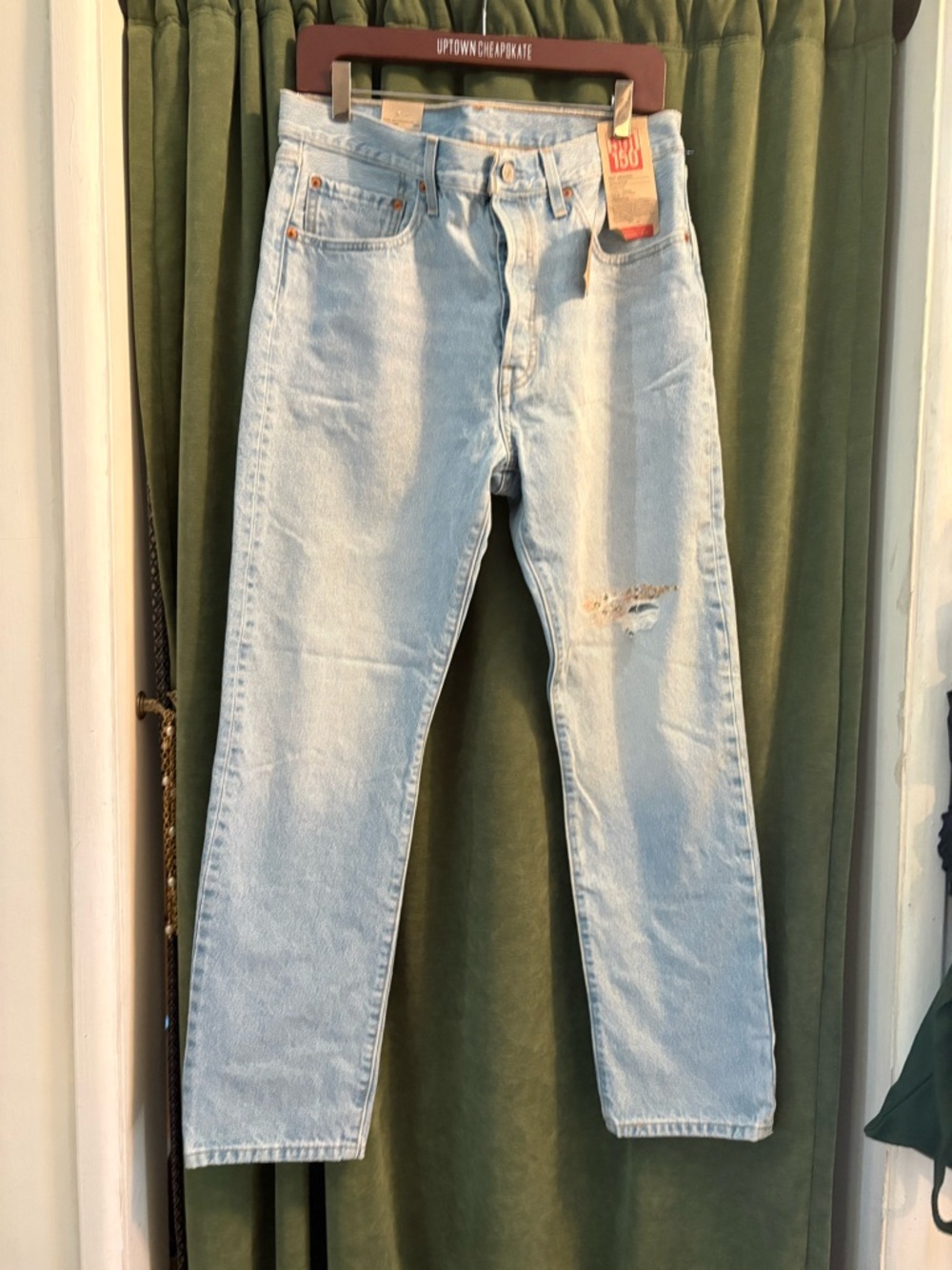 Embroidered Levi 501